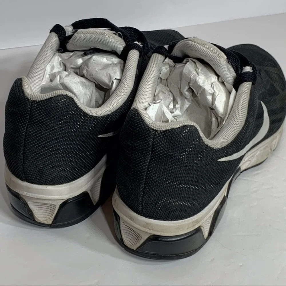 EUC Nike Air Max Boldspeed Tennis Shoe Sneakers Running Shoe‎